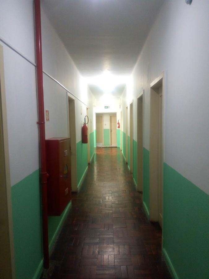 Laron Hotel